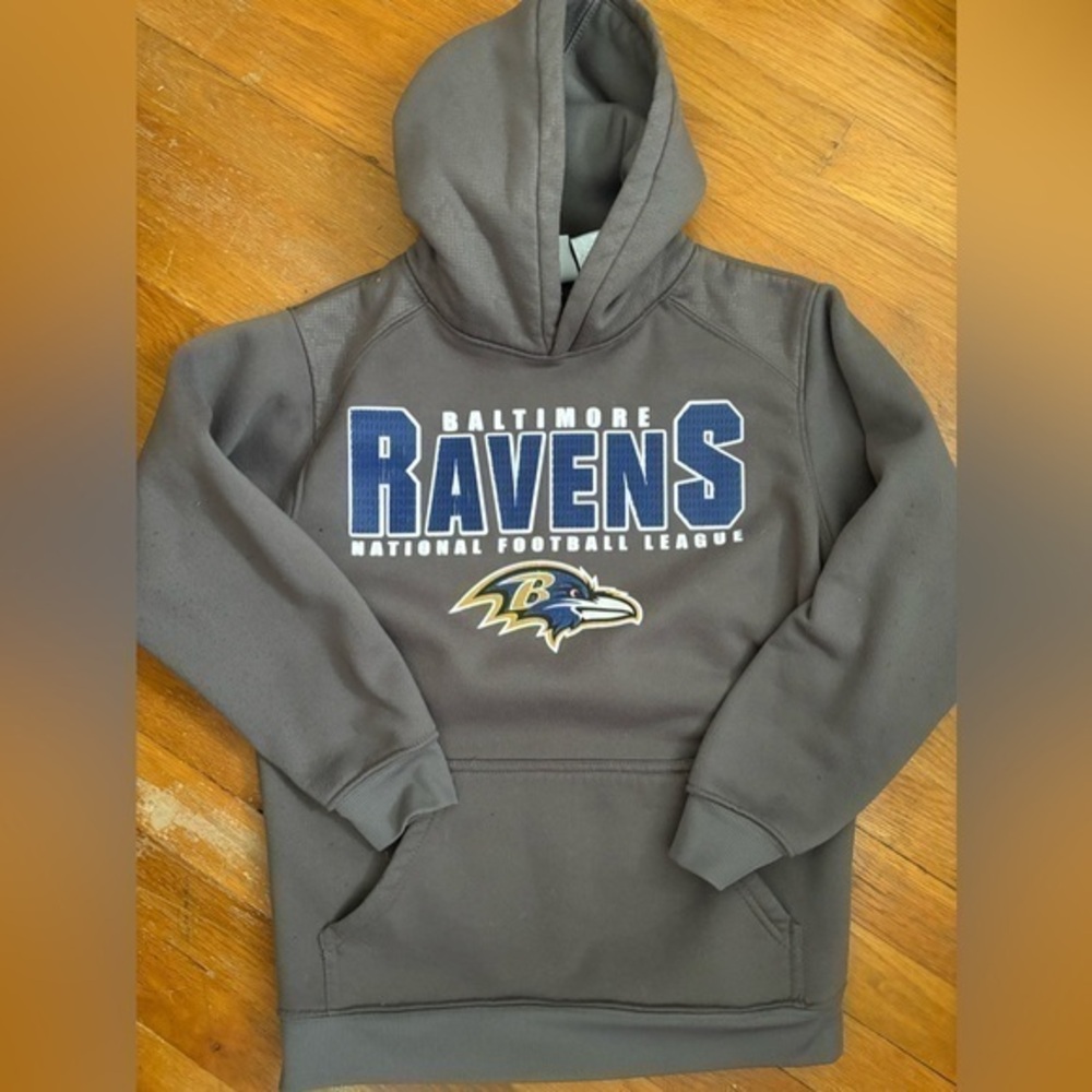 Baltimore Ravens NFL football gray youth sweatshirt, hoodie size medium